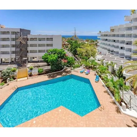 Americas Premium - 5 Min Walk To And 10 Min Walk To Siam Park Apartment